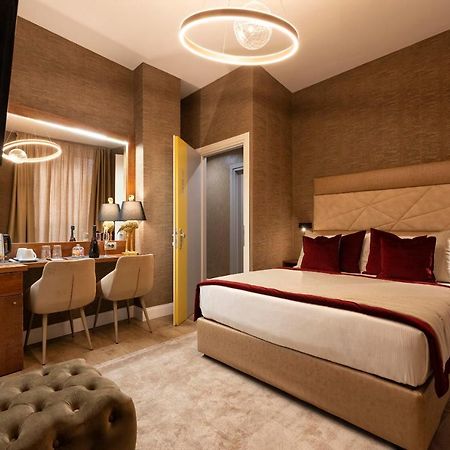 Royal Rooms Corso Roma Exterior foto
