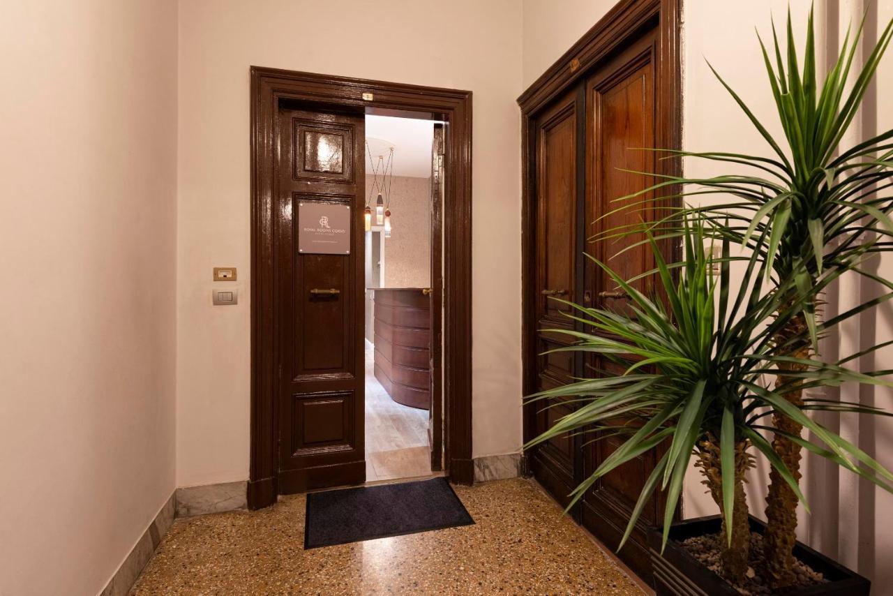 Royal Rooms Corso Roma Exterior foto