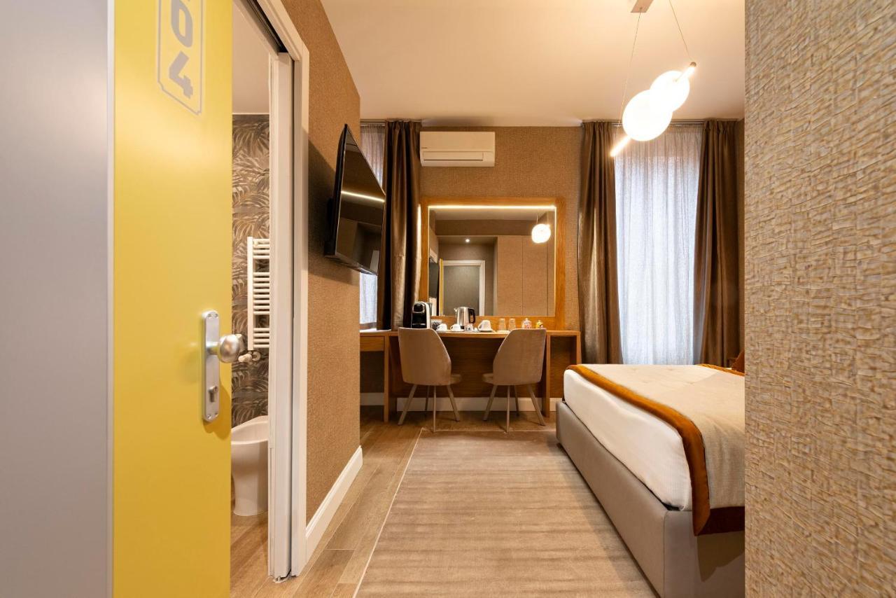 Royal Rooms Corso Roma Exterior foto