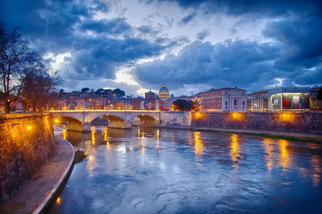 Royal Rooms Corso Roma Exterior foto